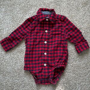 Oshkosh B'Gosh One Piece Baby Boys 6 Months Red Black Buffalo Plaid Retro Shirt